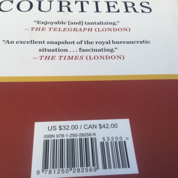 Courtiers Windsor Valentine Low Hardcover Book 1st Edition Royals - Picture 7 of 8